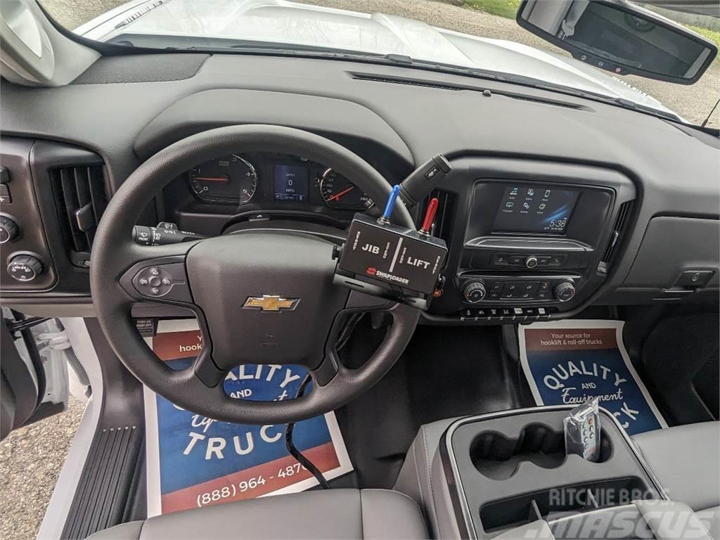 Chevrolet Silverado 6500 HD Sunkvežimiai su keliamuoju kabliu