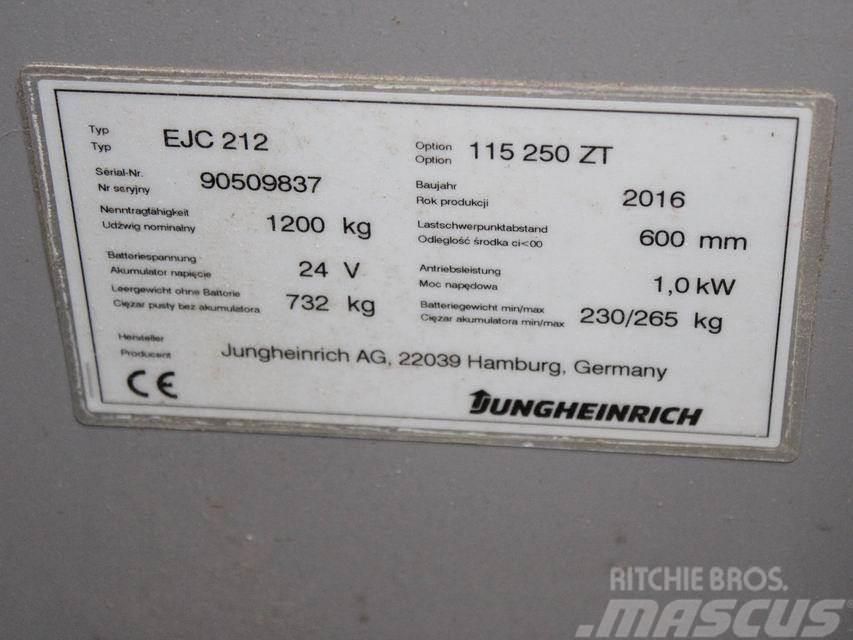 Jungheinrich EJC 212 115-57 250ZT Rankiniai vėžimėliai