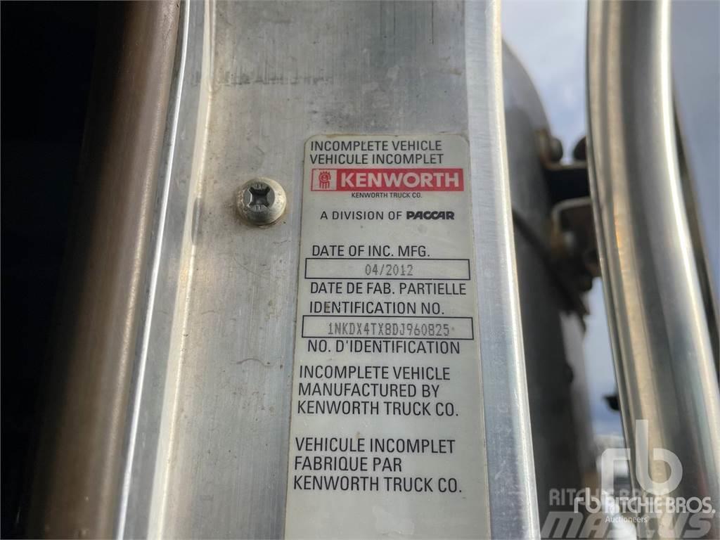 Kenworth T-800 Kombinuotos paskirties / vakuuminiai sunkvežimiai