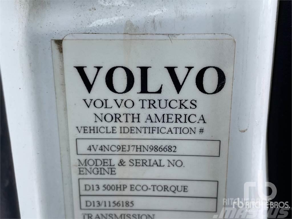 Volvo VNL760 Naudoti vilkikai
