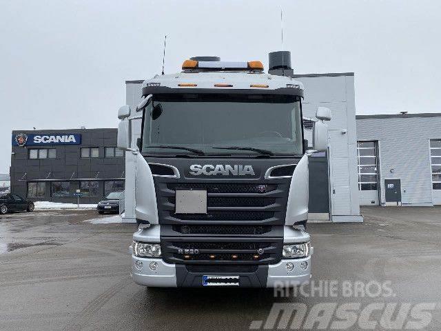 Scania R 520 LB8x2/4HNB Kita
