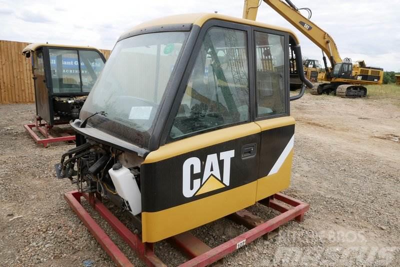 CAT Unused Cab to suit Caterpillar Dumptruck Karjeriniai savivarčiai