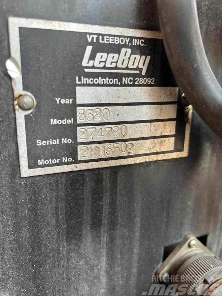 LeeBoy 8520B Asfalto klotuvai