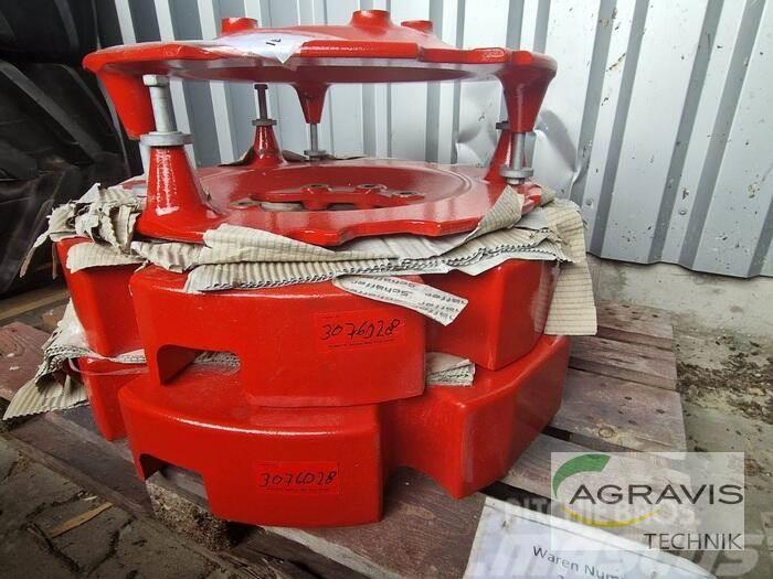 Fendt RADGEWICHTE 2X 300 KG Kiti naudoti traktorių priedai