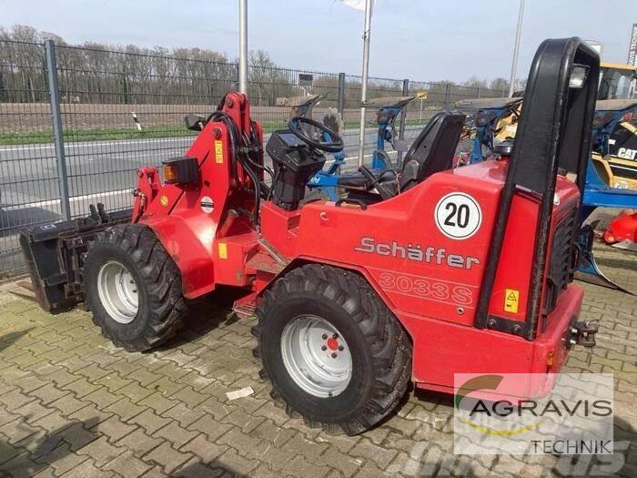 Schäffer HL 3033S Traktoriai