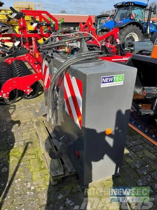 Werner BUSCHMEIER HECKGEWICHT 2300 KG Kiti naudoti traktorių priedai