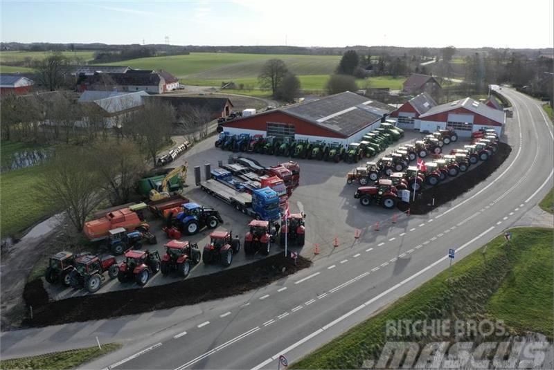 New Holland TL90 PÅ VEJ HJEM! Traktoriai
