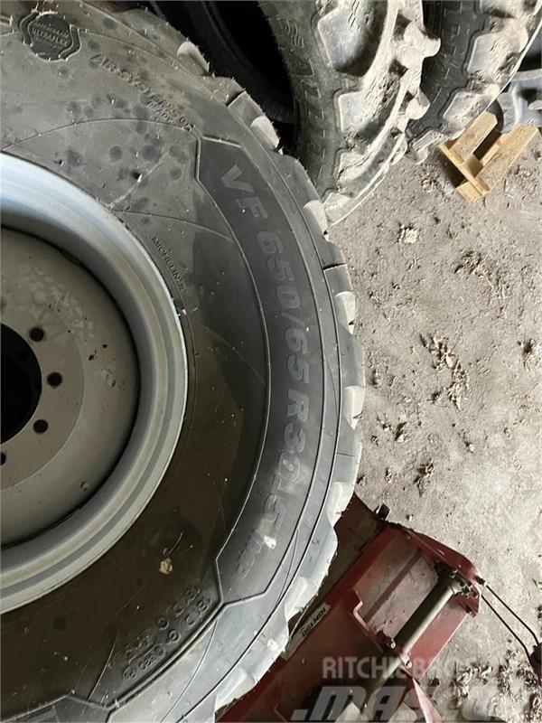 Michelin Trailxbib VF650/65x30,5 Nye dæk der sidder på fælg Padangos, ratai ir ratlankiai