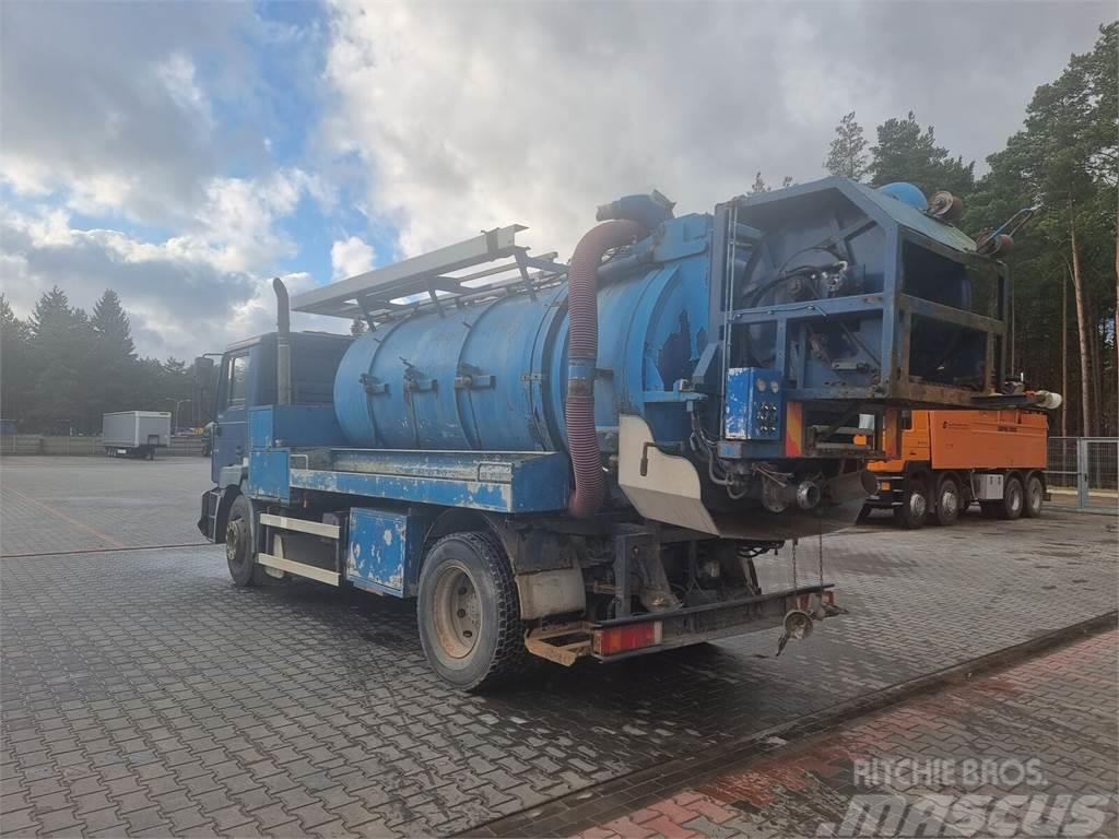 MAN WUKO ELEPHANT FOR DUCT CLEANING Specializuotos paskirties technika
