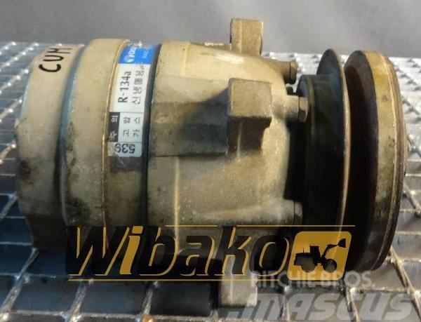 Daewoo Air conditioning compressor Daewoo J639 5110539 Varikliai