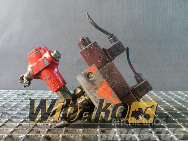 Parker Valves set Parker DTVW-B-C-N-JTH-70-X5415 E-2 Kiti naudoti statybos komponentai
