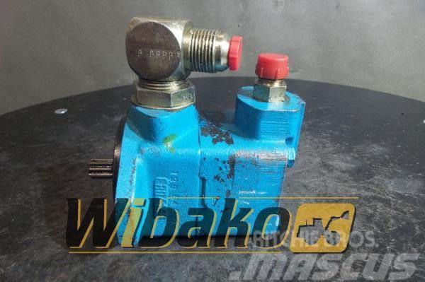 Vickers Hydraulic pump Vickers V101S4S11C20 390099-3 Hidraulikos įrenginiai