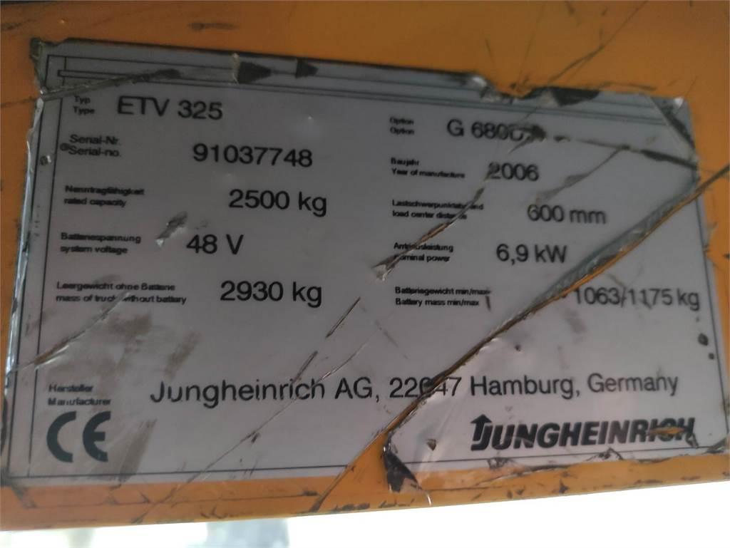 Jungheinrich ETV325 Šakiniai krautuvai su prailgintu keltuvu